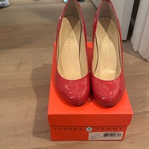 Ivanka Trump Amoro Heel Pink Patent Sz 7.5